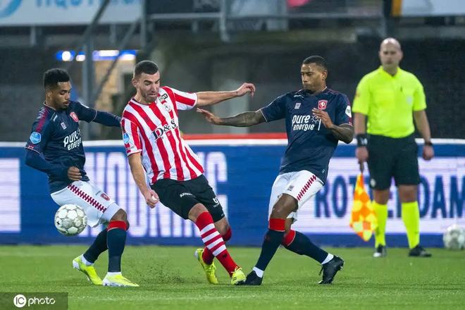 联盟的年轻 联盟的年轻